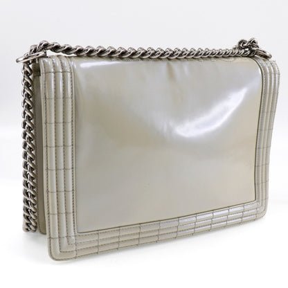 Chanel Sac Boy en cuir blanc