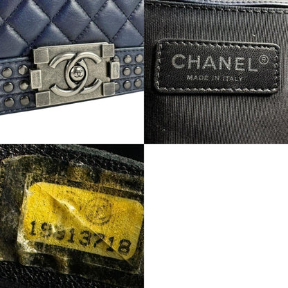 Chanel Sac Boy en cuir bleu