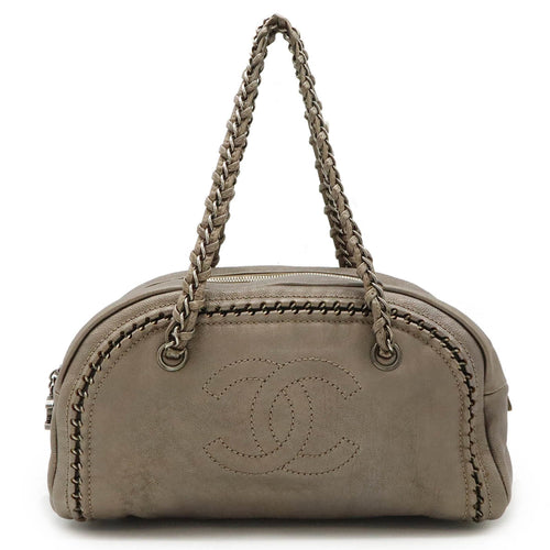 Chanel Sac Luxury Line en cuir dor