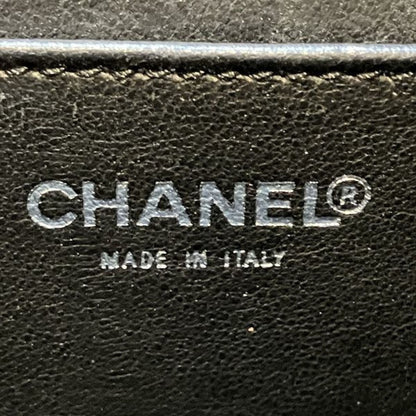 Chanel Sac Mademoiselle en cuir verni noir