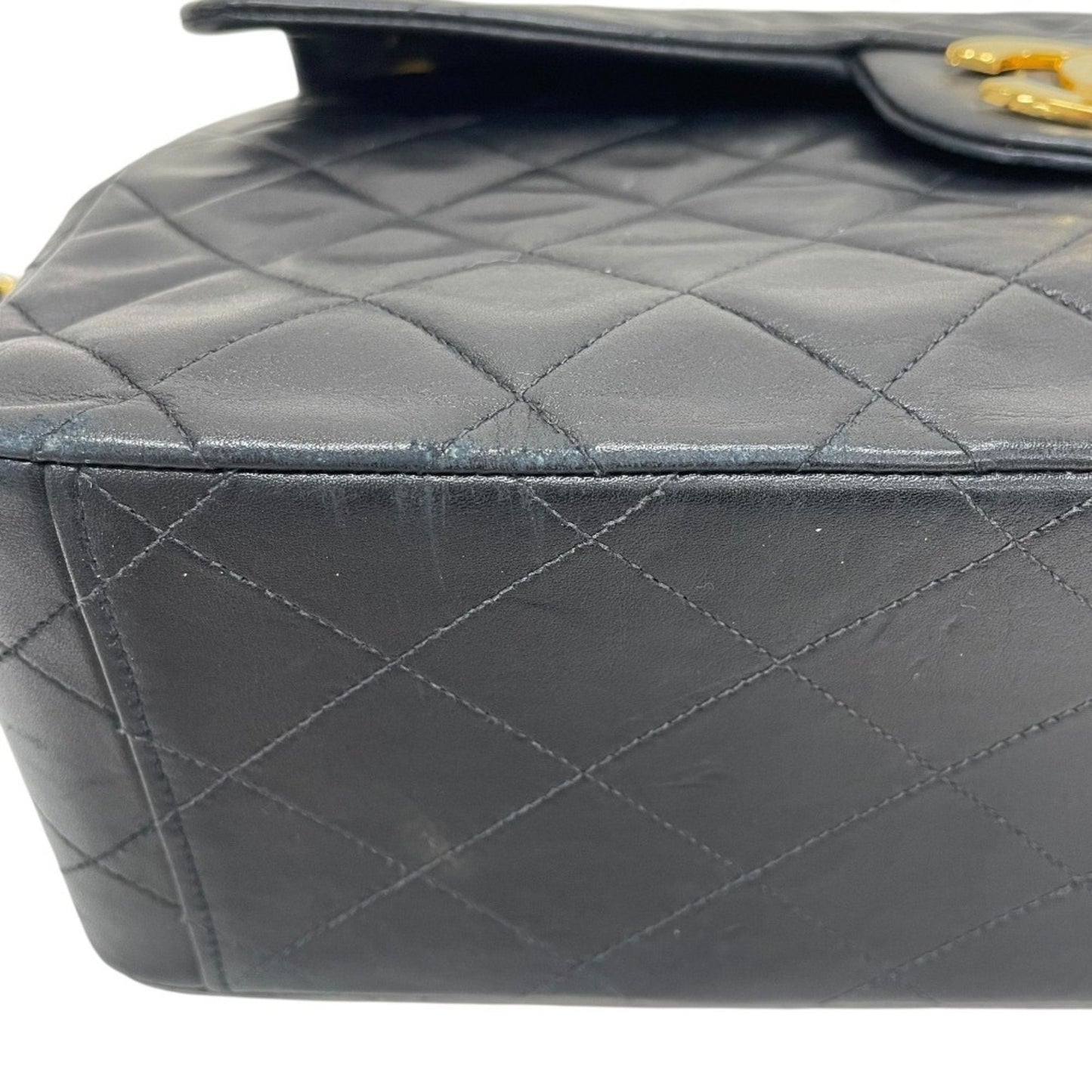 Chanel Sac Single Flap en cuir noir