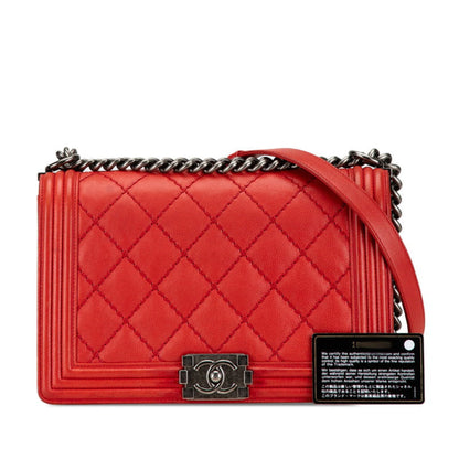 Chanel Sac Boy en cuir rouge