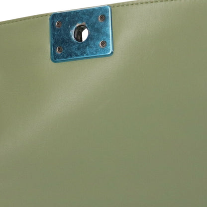Chanel Sac Boy en cuir vert