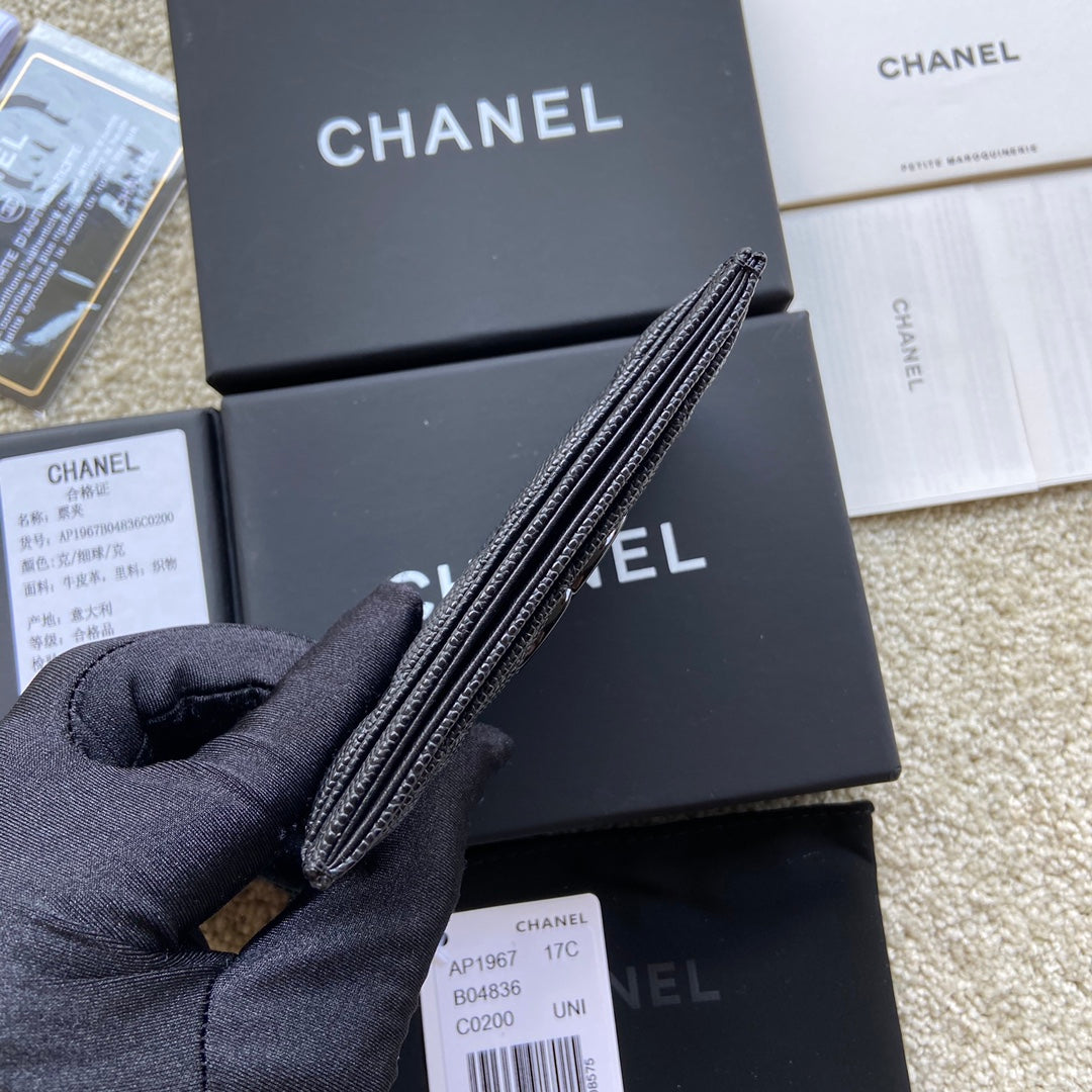 CHANEL card holder 11cm black caviar black hardware