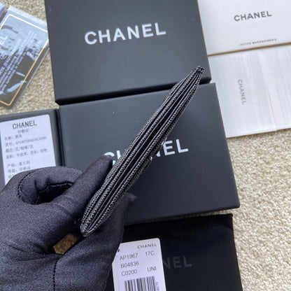 CHANEL card holder 11cm black caviar black hardware