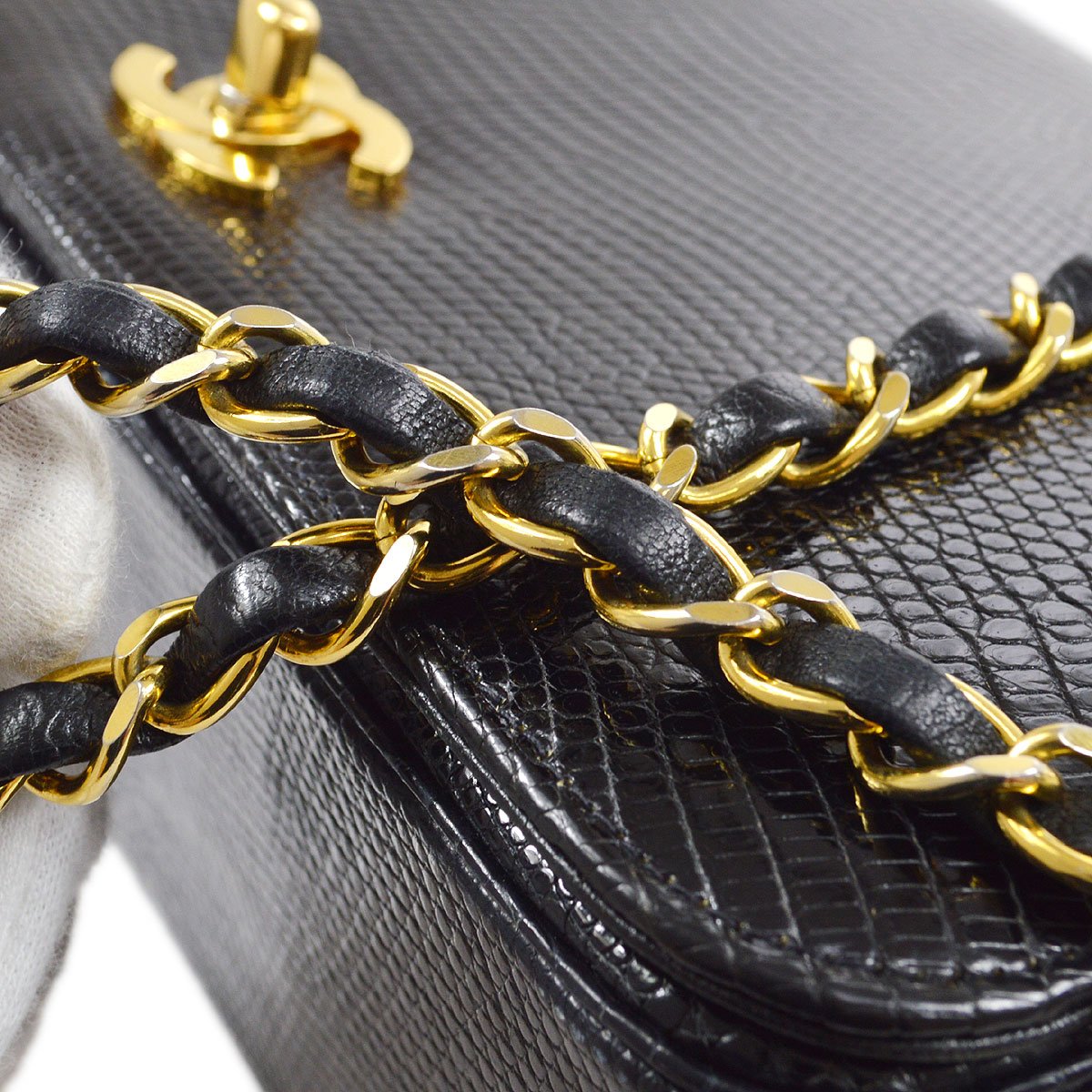CHANEL * 1989-1991 Turnlock Full Flap Small Black Lizard