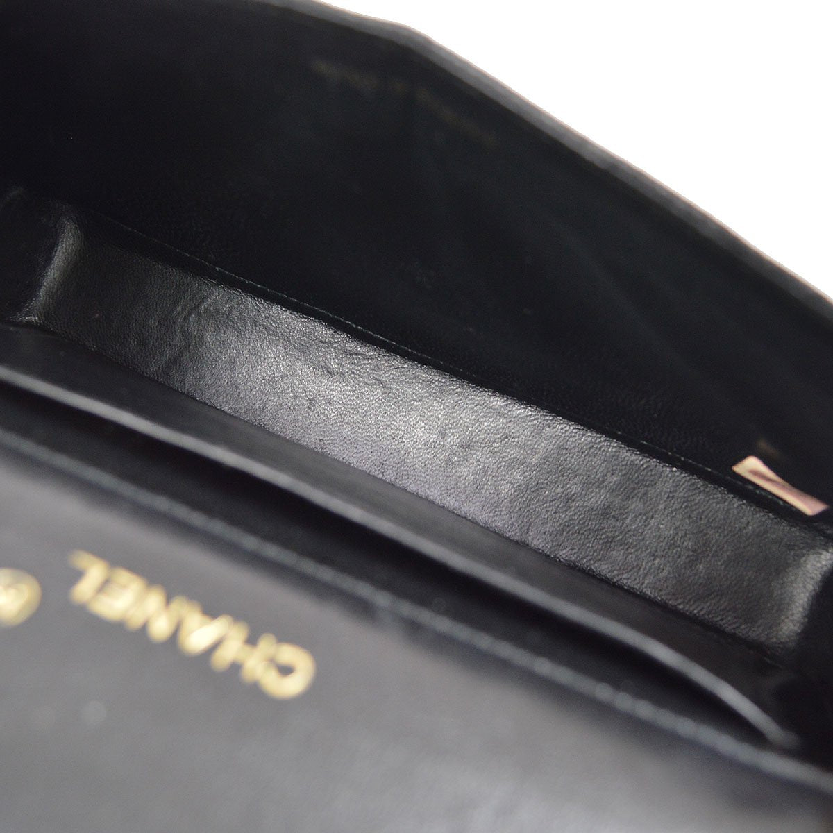 CHANEL 1986-1988 Black Lizard Pointed Flap