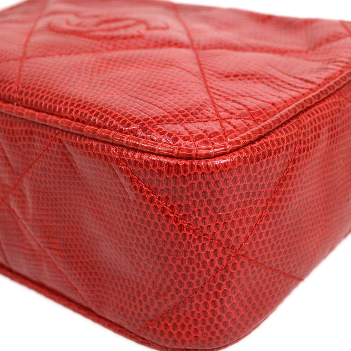 CHANEL 1986-1988 Red Lizard Diamond Camera Bag Mini