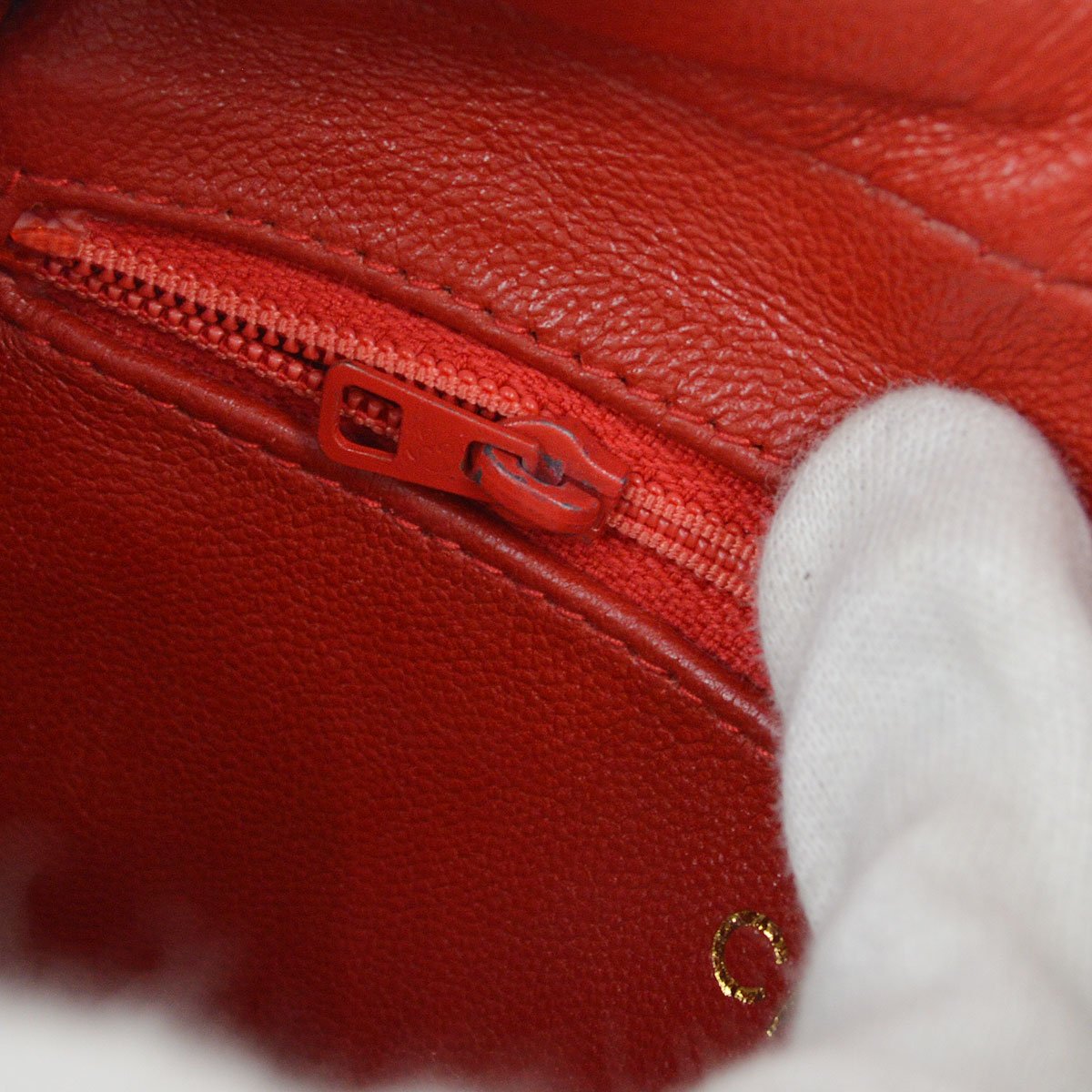 CHANEL 1986-1988 Red Lizard Diamond Camera Bag Mini