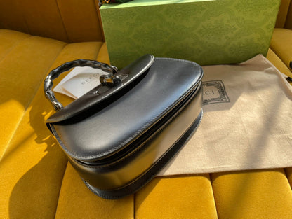 Gucci BAMBOO TOP HANDLE BAG 21 IN BLACK CALFSKIN