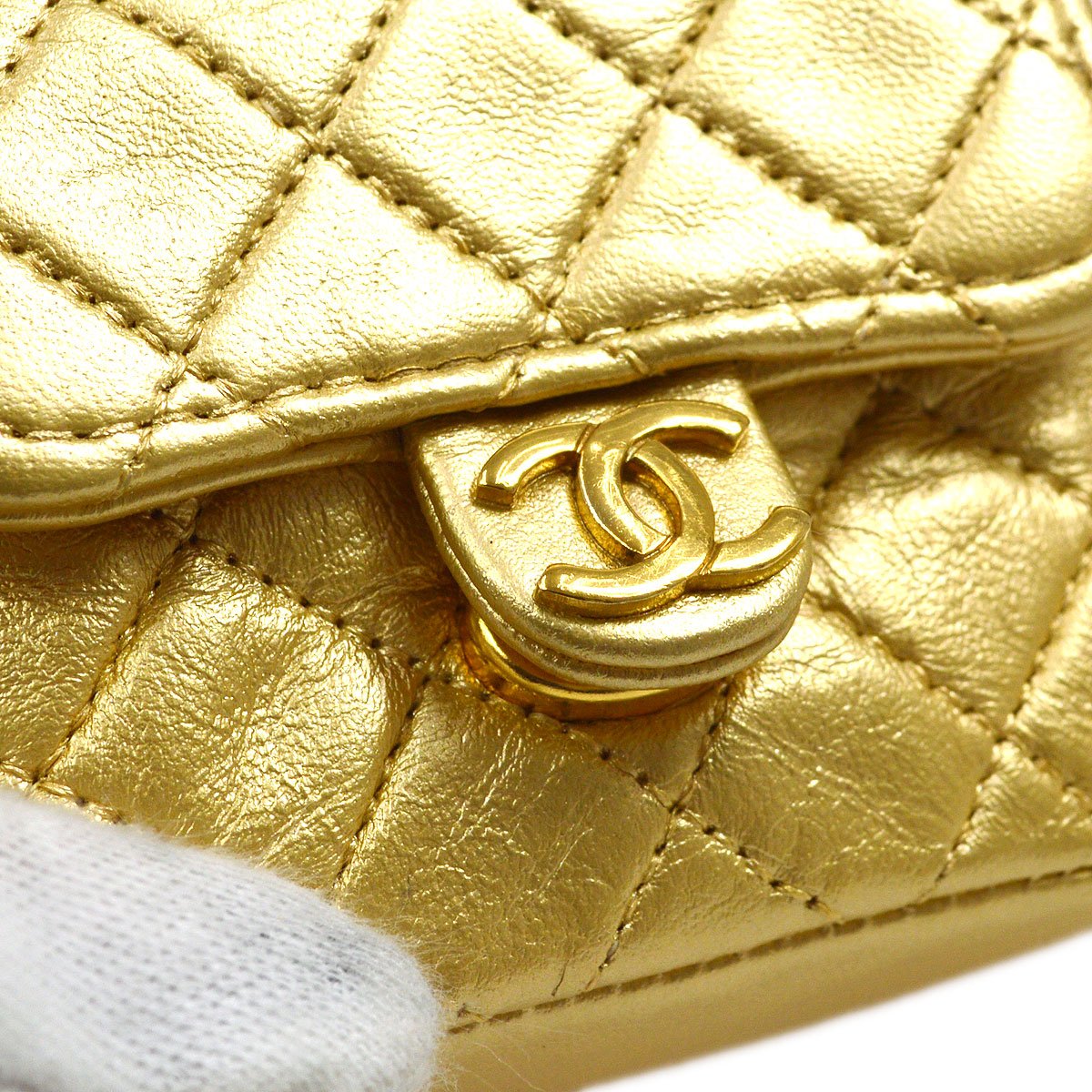 CHANEL 1989-1991 Classic Flap Micro
