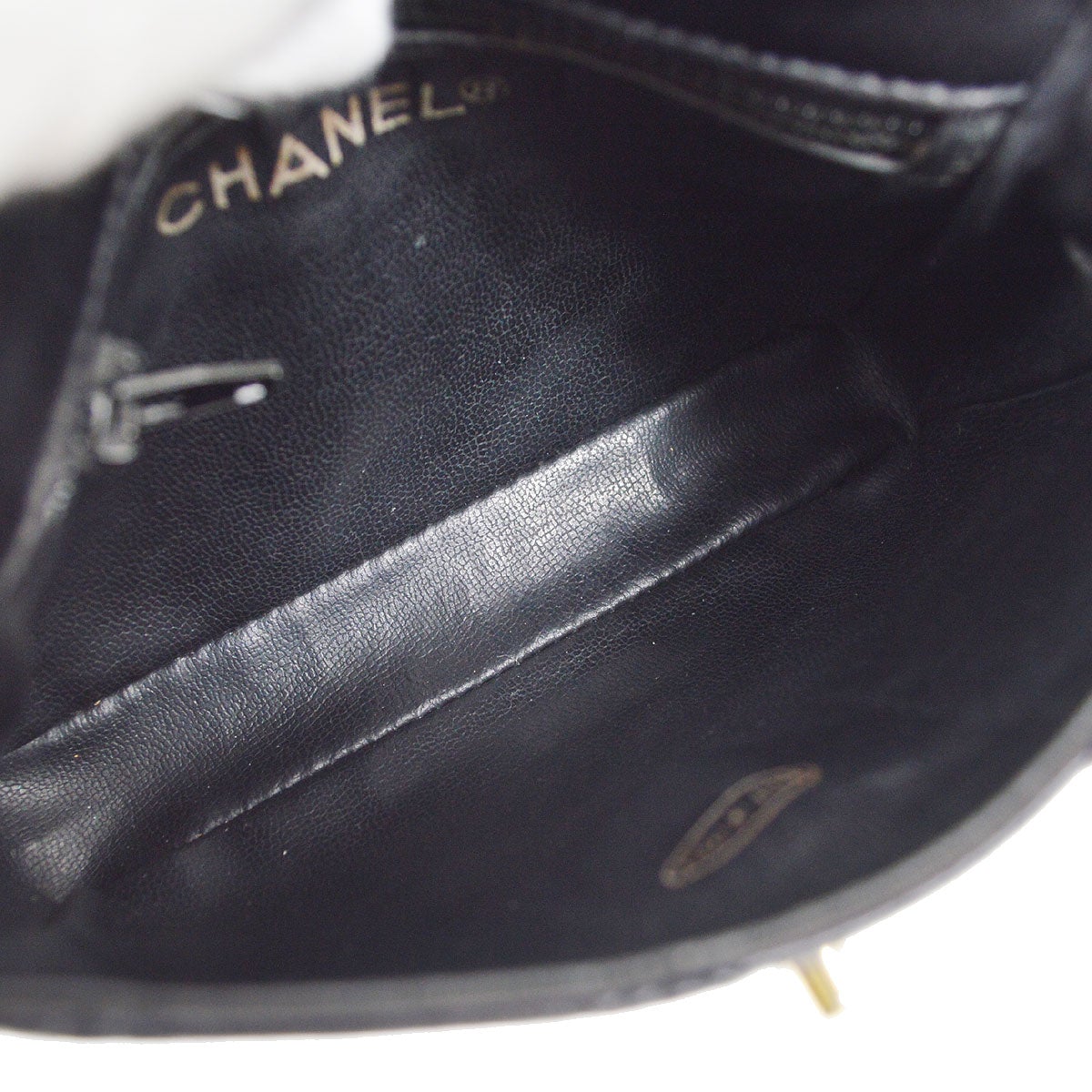 CHANEL 1991-1994 Black Lambskin Cosmoline Belt Bag #70