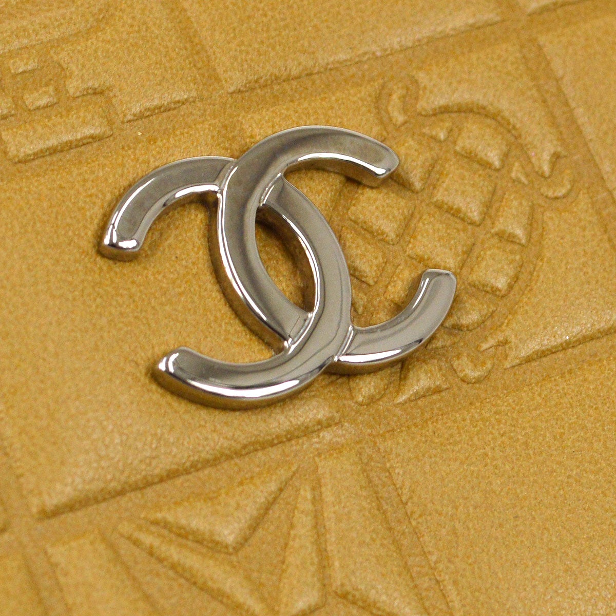 CHANEL 2005 Icon Bum Belt Bag Pouch Beige