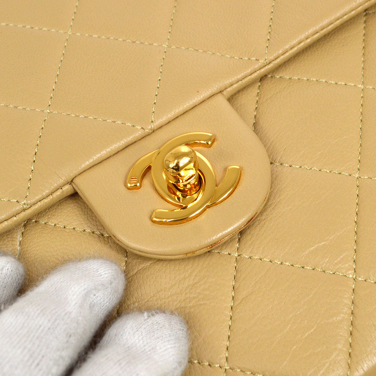 CHANEL 1989-1991 Classic Square Flap 20 Beige Lambskin