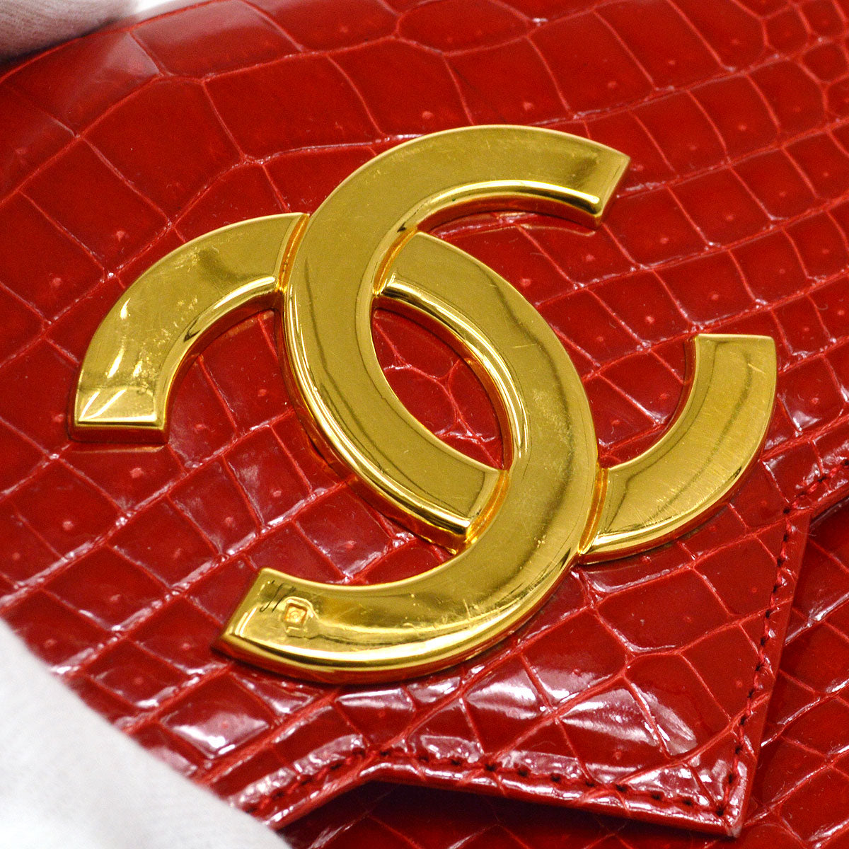 CHANEL 1986-1989 Red Crocodile Pointed Flap Bag