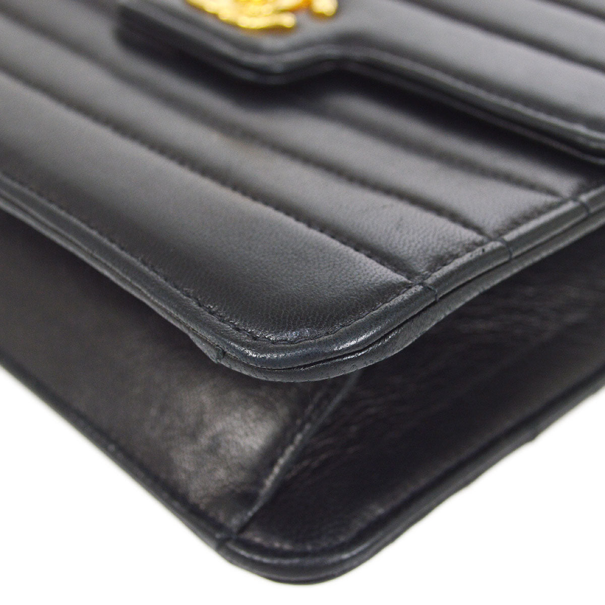 CHANEL 1991-1994 Black Lambskin horizontal Flap Bag