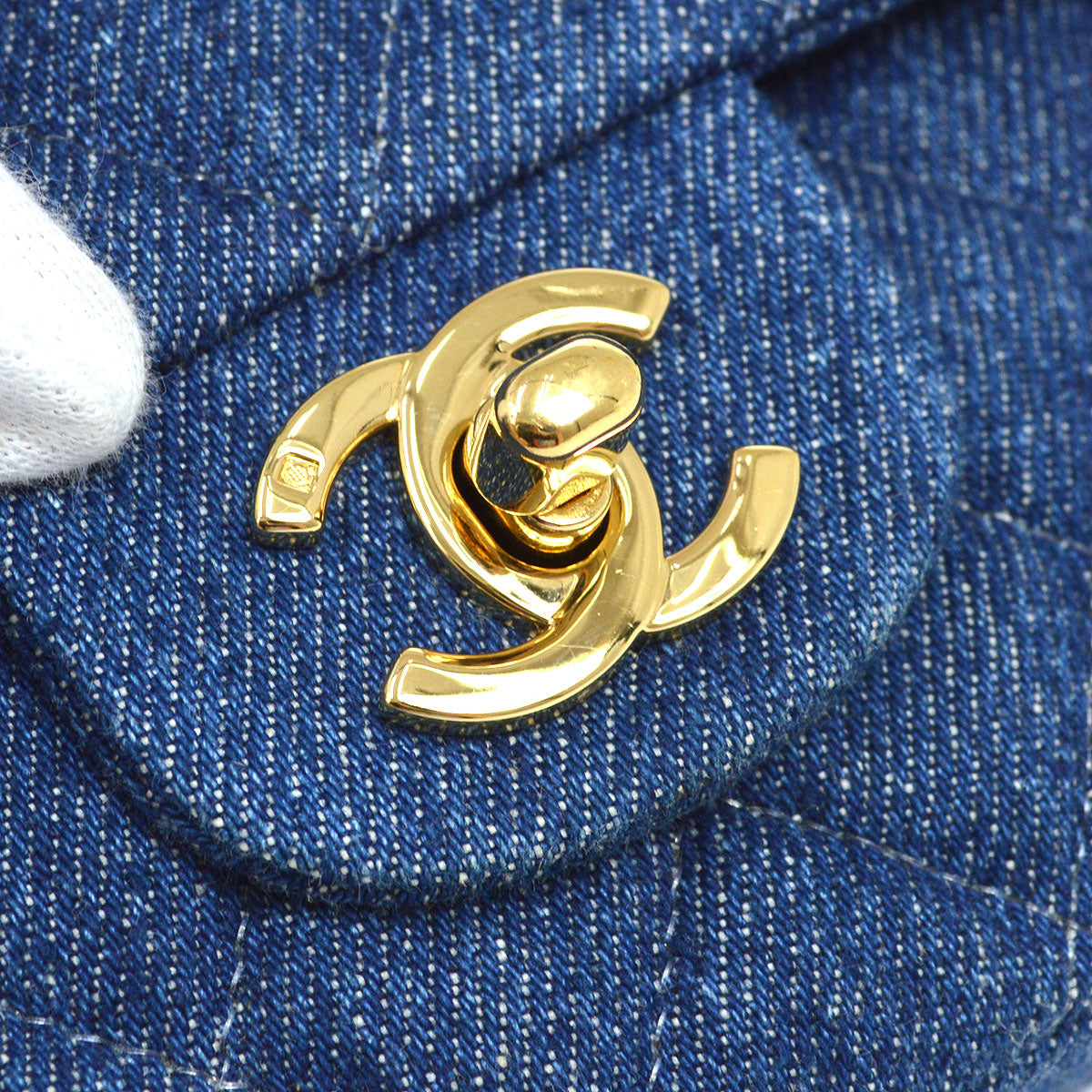CHANEL * 1997-1999 Classic Flap