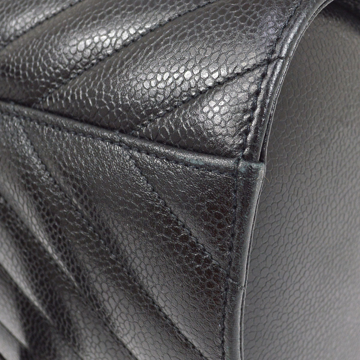 CHANEL 1996-1997 Black Caviar Chevron Vanity Handbag