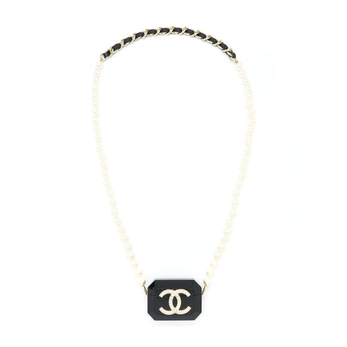 Chanel AirPods Case With Pearl Chain Black LGHW