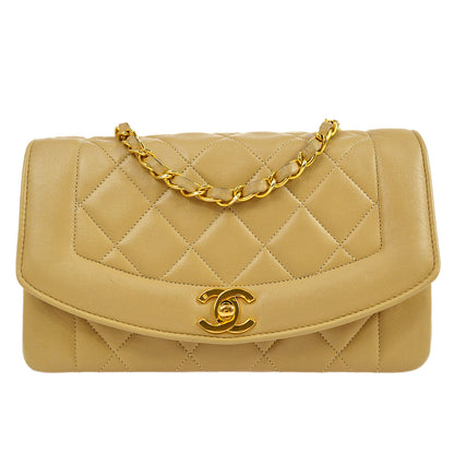 CHANEL 1989-1991 Beige Lambskin Diana Flap Small
