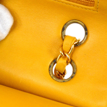 CHANEL 1994-1996 Classic Flap