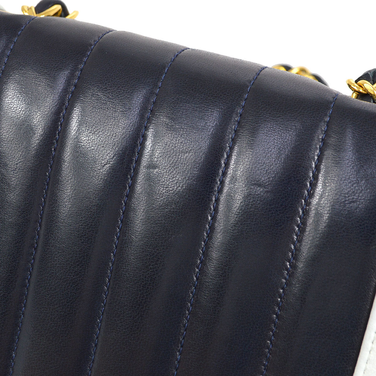 CHANEL 1991-1994 Vertical Border Flap Mini Navy Lambskin