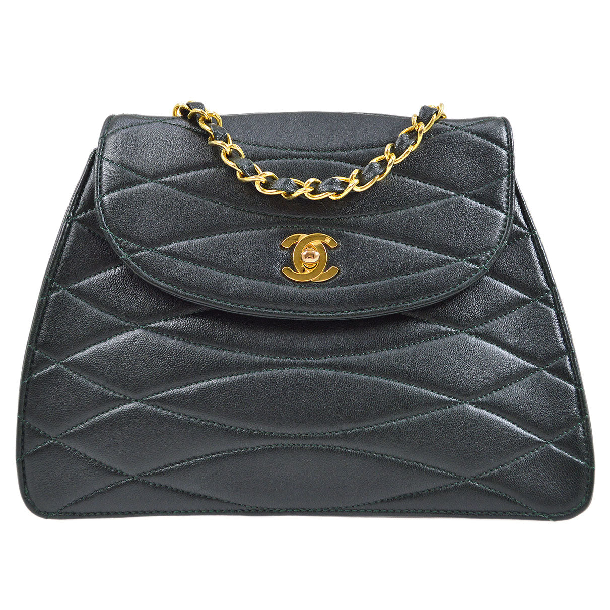 CHANEL 1989-1991 Green Lambskin Diagonal Round Flap Small
