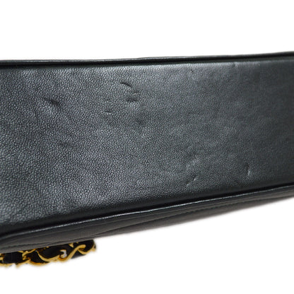 CHANEL 1989-1991 Green Lambskin Diagonal Round Flap Small