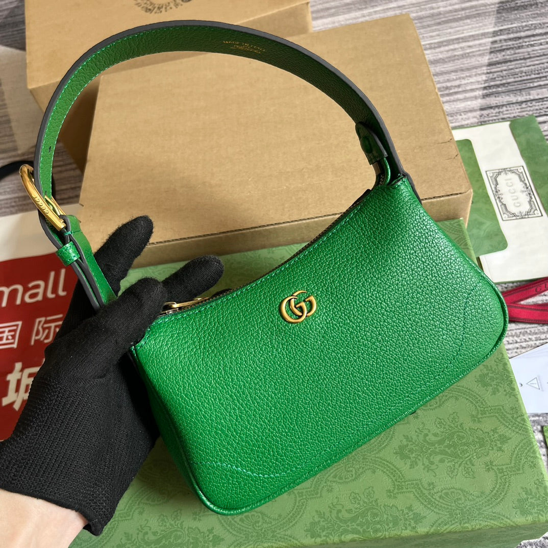 Gucci APHRODITE MINI 21 SHOULDER BAG IN EMERALD GREEN CALFSKIN