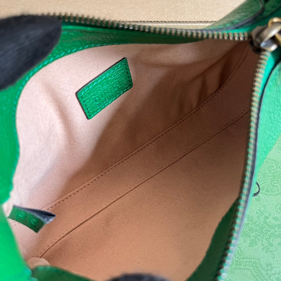Gucci APHRODITE MINI 21 SHOULDER BAG IN EMERALD GREEN CALFSKIN