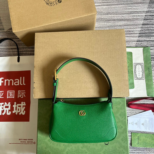 Gucci APHRODITE MINI 21 SHOULDER BAG IN EMERALD GREEN CALFSKIN