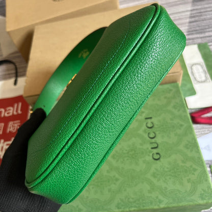 Gucci APHRODITE MINI 21 SHOULDER BAG IN EMERALD GREEN CALFSKIN