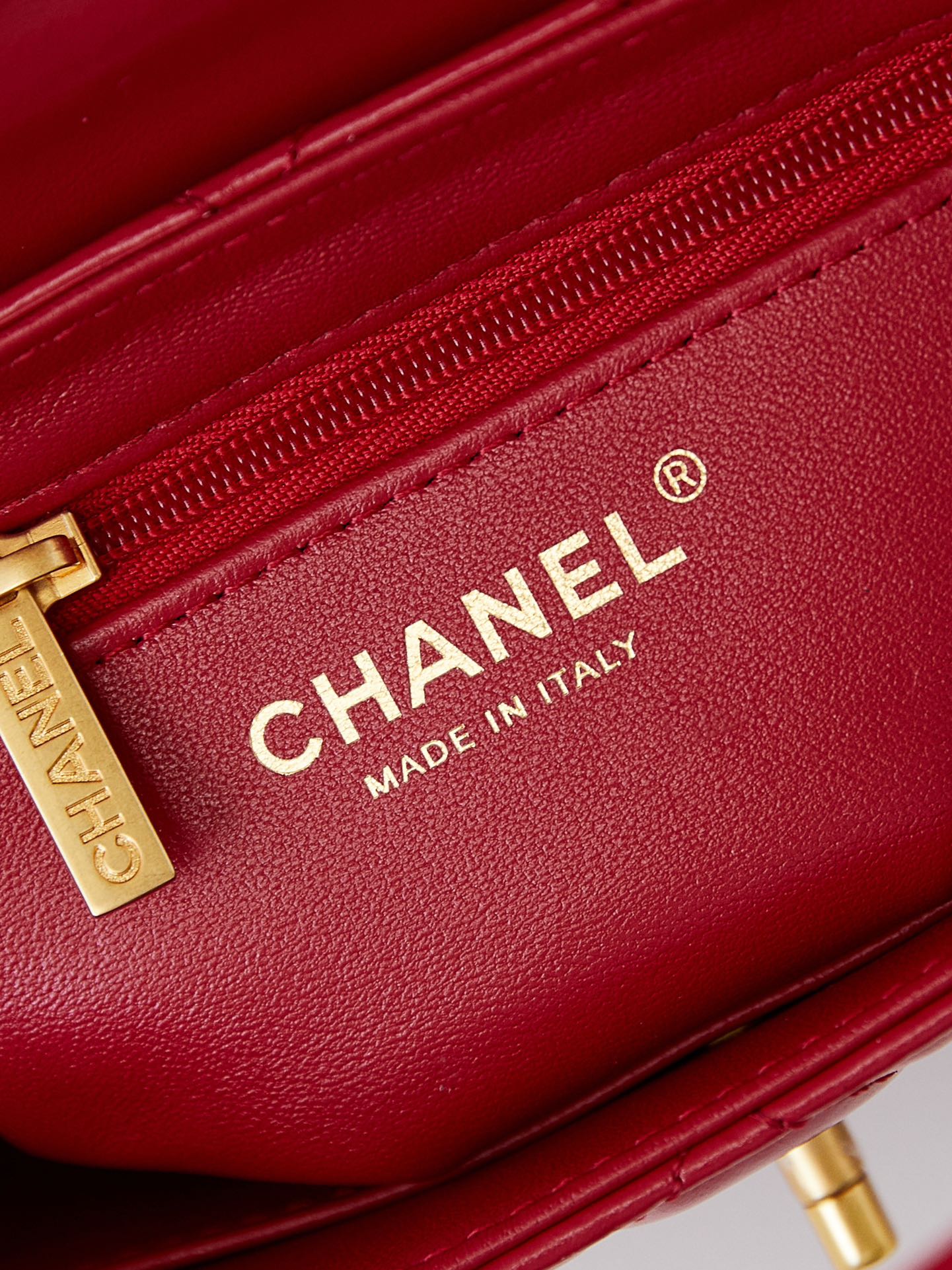 CHANEL 24a nano 19cm kelly shopper bag red lambskin
