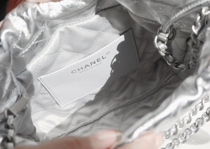 CHANEL 25C Hobo 22 Bag 19cm Silver Metalic Lambskin