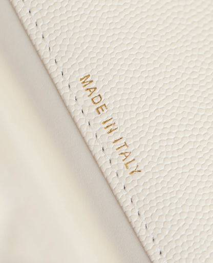 CHANEL 25C Top Handle 18cm Cream Grained Calfskin