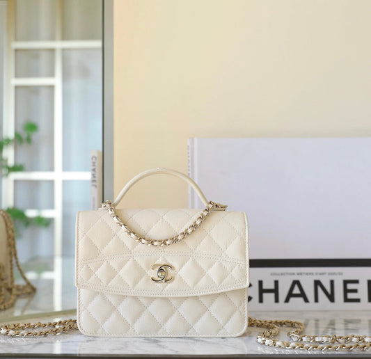 CHANEL 25C Top Handle 18cm Cream Grained Calfskin