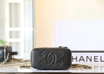 CHANEL 25C Vanity 17cm Black Grained Calfskin