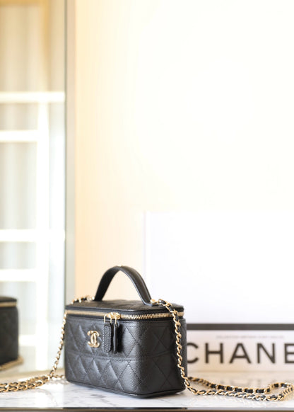 CHANEL 25C Vanity 17cm Black Grained Calfskin
