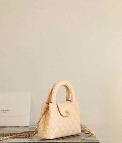 CHANEL 24K Nano 19cm Kelly Shopper Bag Beige Patent Lambskin