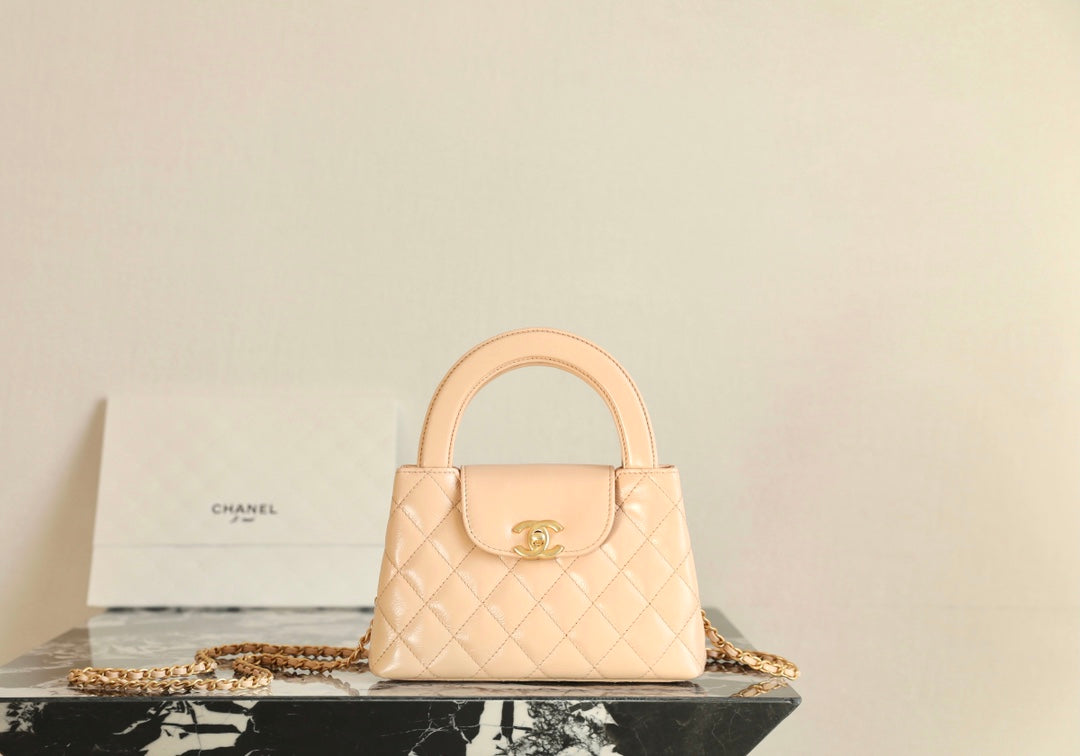 CHANEL 24K Nano 19cm Kelly Shopper Bag Beige Patent Lambskin