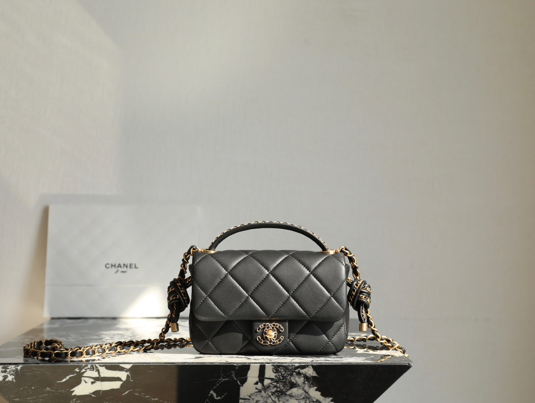 CHANEL 19 Bag 25C 18cm Black Lambskin Gold Hardware