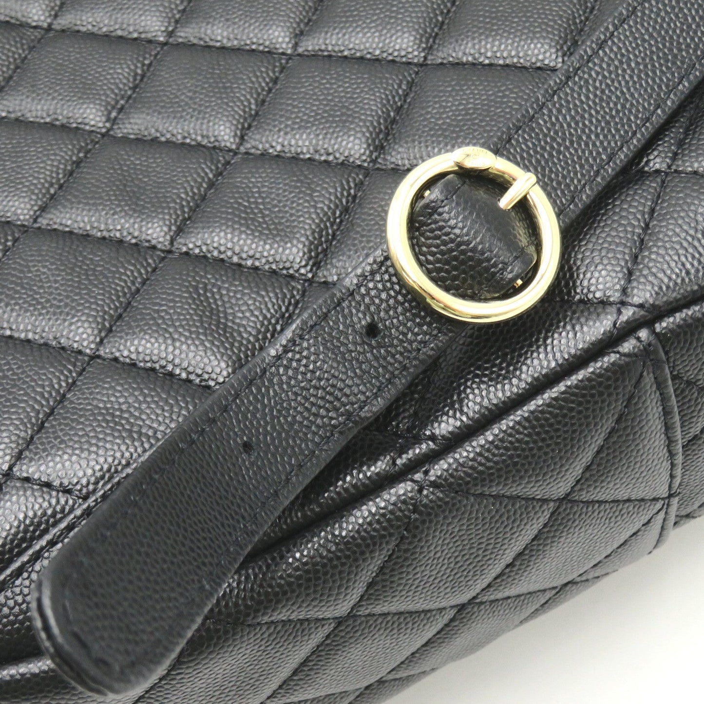 Chanel Matelasse Shoulder Bag Leather Shoulder Bag 26873364