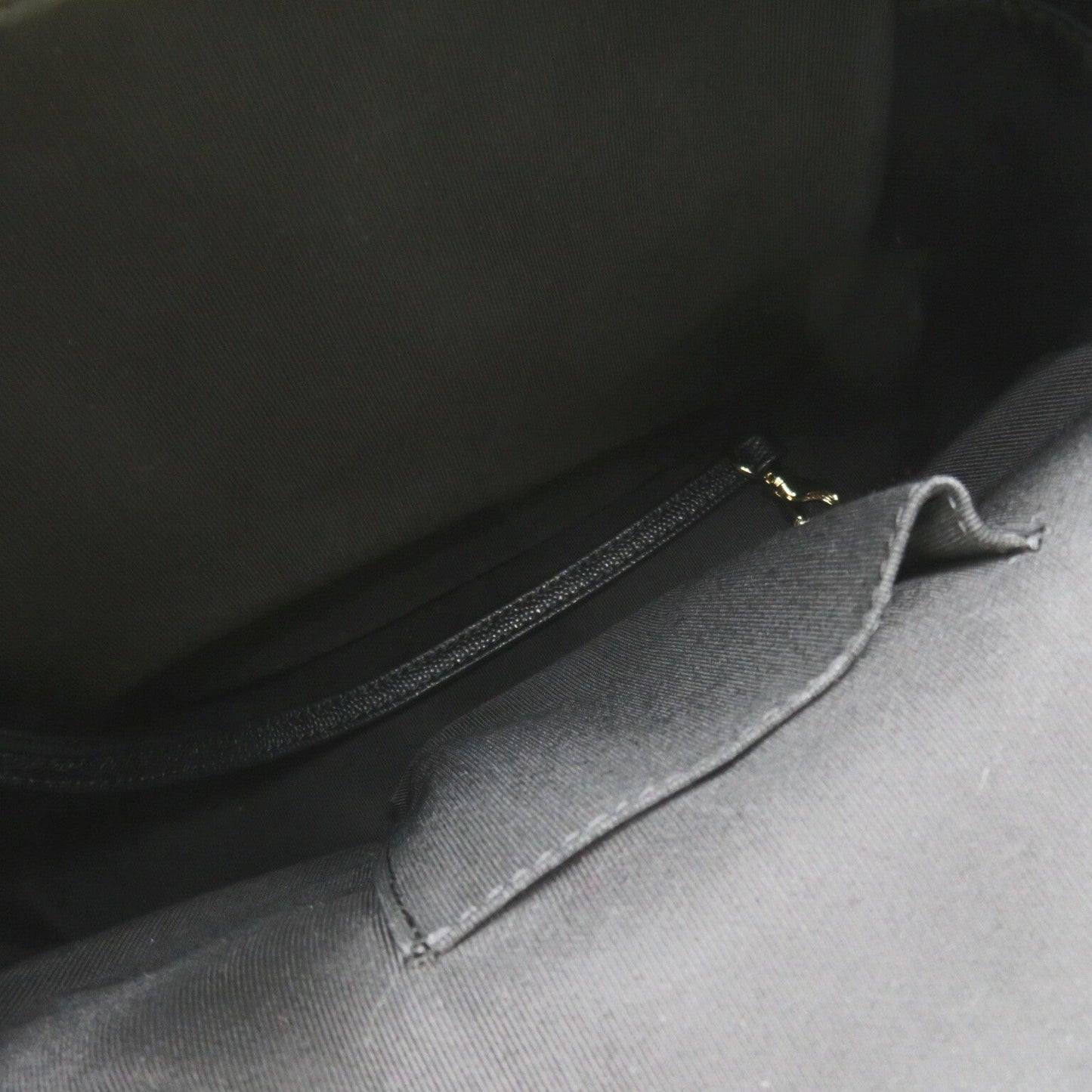 Chanel Matelasse Shoulder Bag Leather Shoulder Bag 26873364
