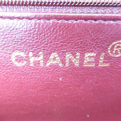 Chanel Quilted Leather Single Flap Bag Leather Crossbody Bag in New Condition