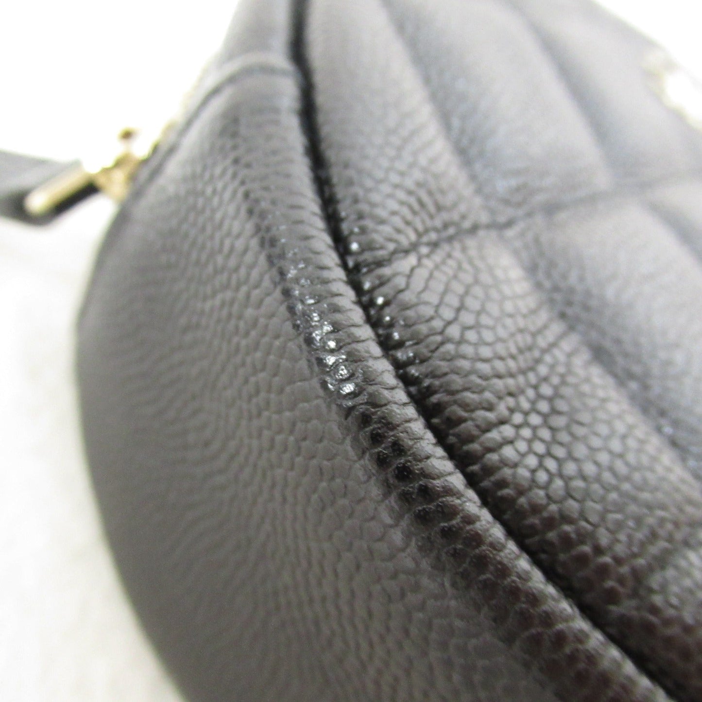 Chanel Matelasse Chain Shoulder Bag Black