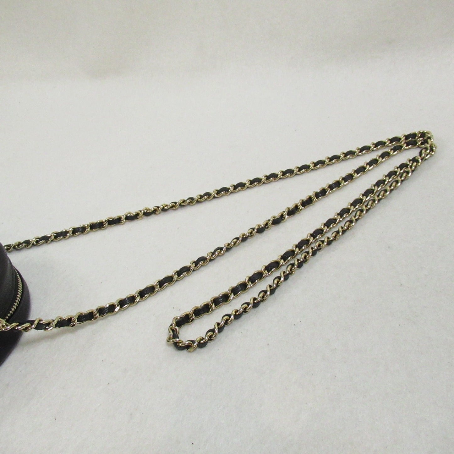 Chanel Matelasse Chain Shoulder Bag Black