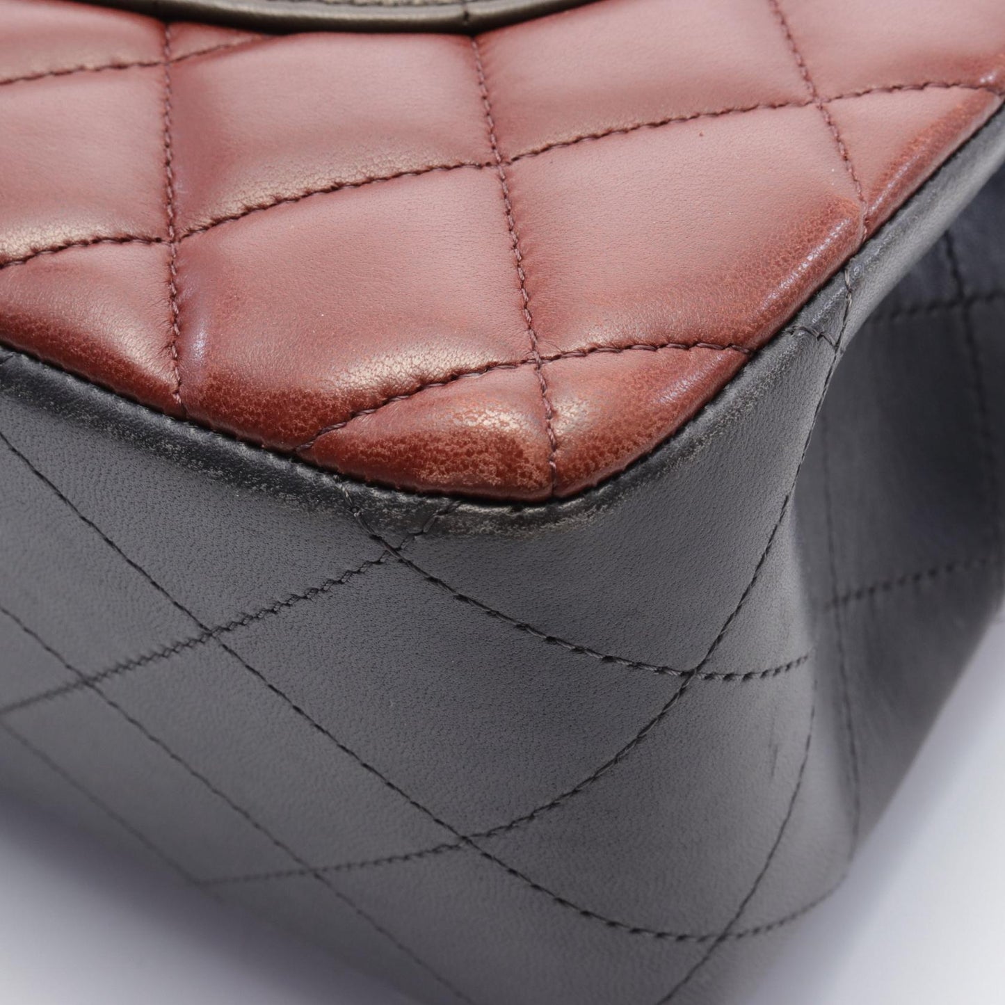 Chanel Matelasse Leather Shoulder Bag