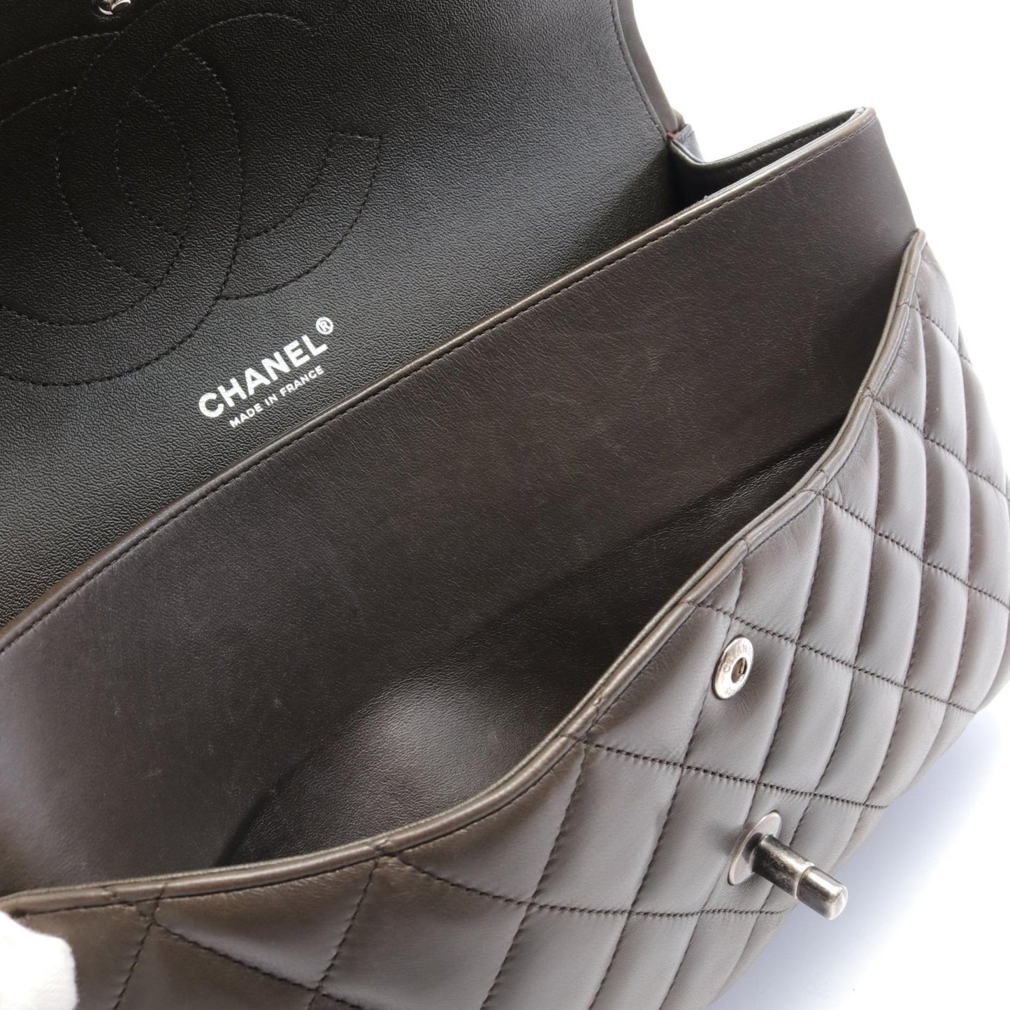 Chanel Matelasse Leather Shoulder Bag