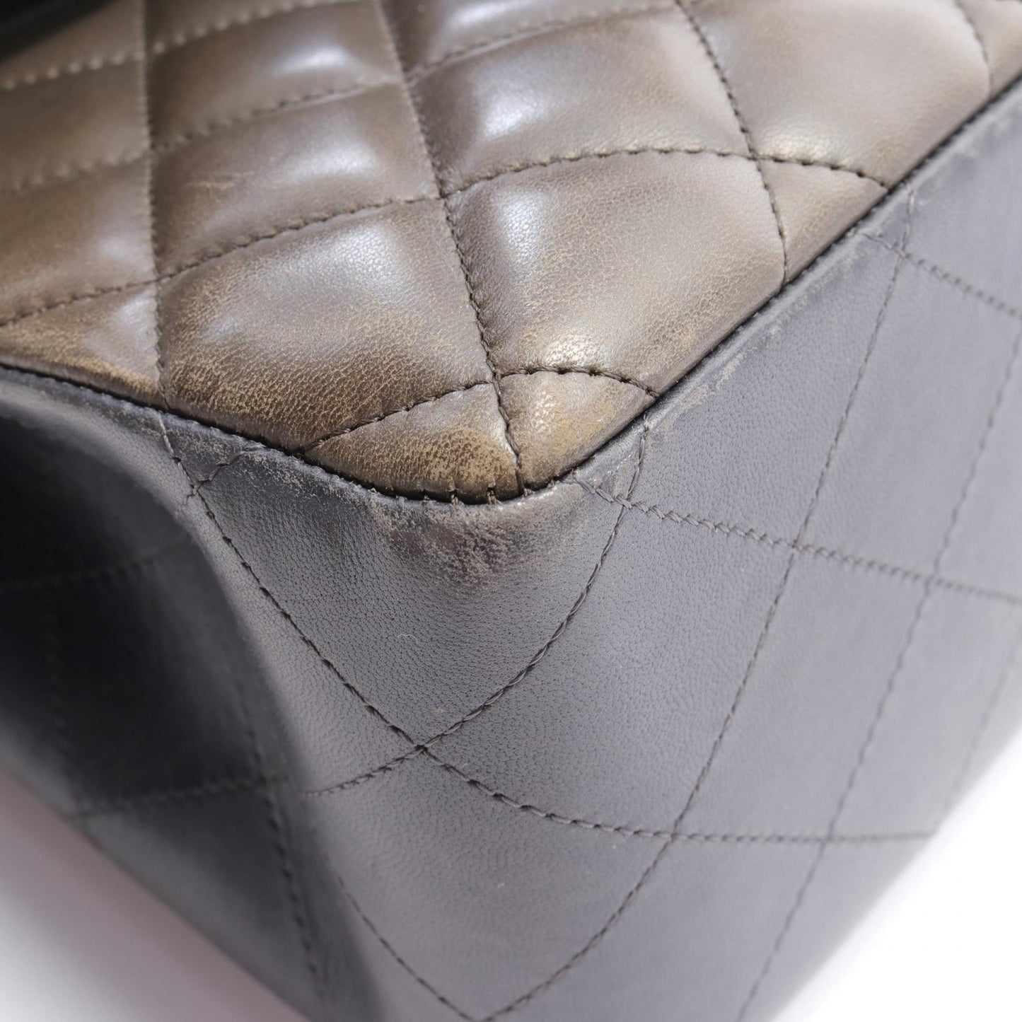 Chanel Matelasse Leather Shoulder Bag