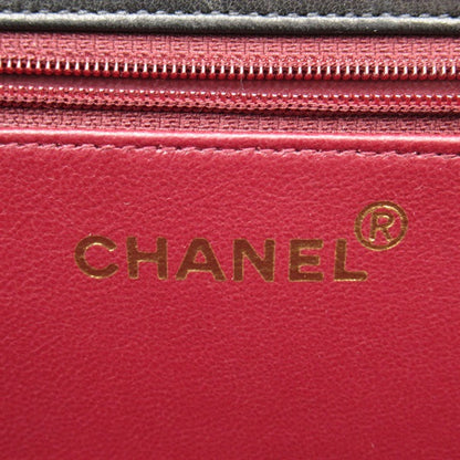Chanel Quilted Leather Single Flap Bag Leather Crossbody Bag in New Condition